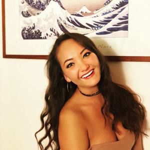 Meet your Posher, Isabella